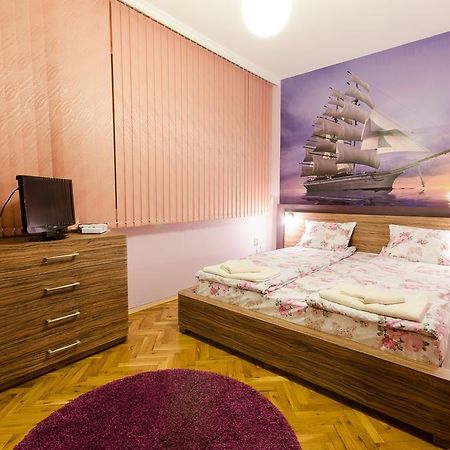 Sea Garden Plaza Apartment - Free Parking 布尔加斯 外观 照片