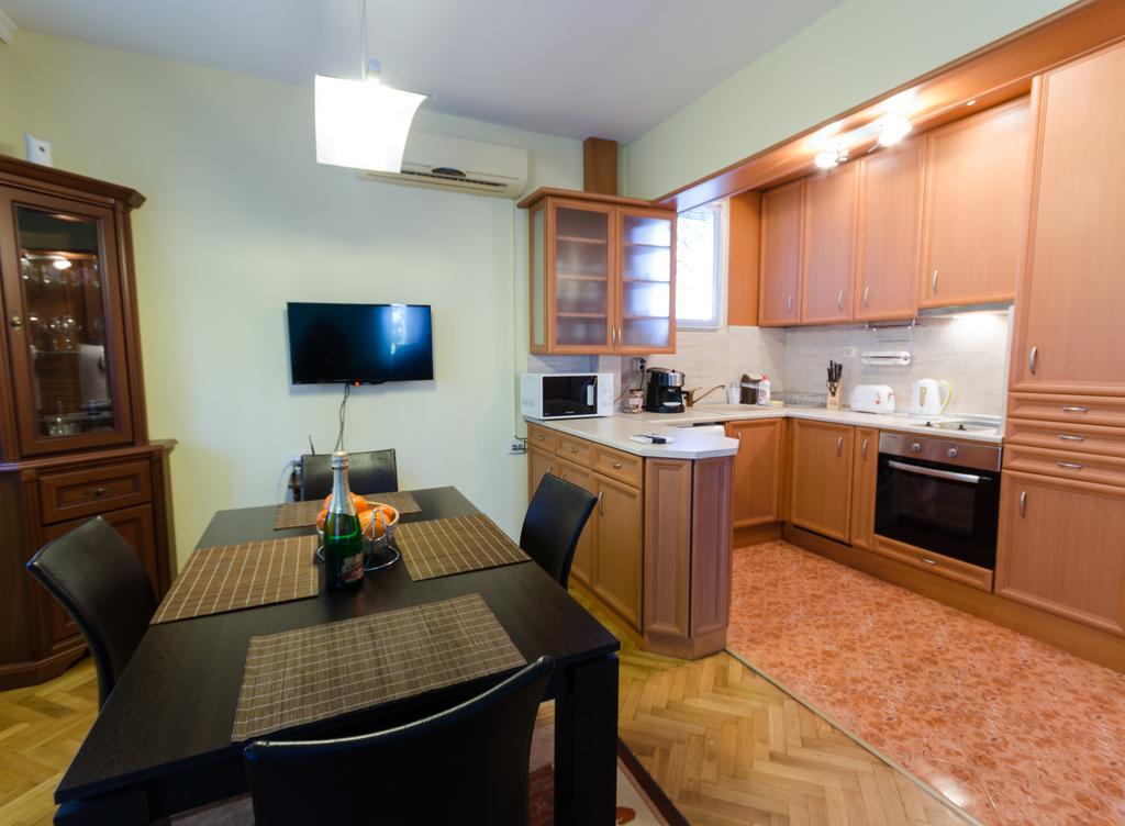 Sea Garden Plaza Apartment - Free Parking 布尔加斯 外观 照片